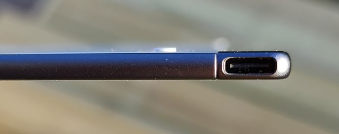 Tilkobling: reMarkable 2 er naturligvis oppgradert til USB-C. Det er ikke mye å gå på når porten er bygget inn. Foto: Odd Richard Valmot