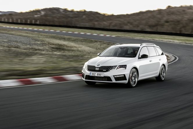 Skoda Octavia er en populær bil i Norge, og den mest solgte dieselbilen i2020. Foto undefined:  SKODA