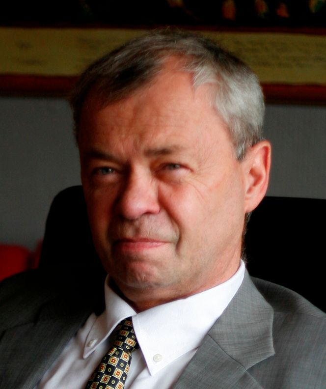Salgssjef Kjell Ødegård i AXTech forteller at første forslag til løsning ble tegnet på servietter under en lunsj tilbake i 2011. Bilde: AXTech