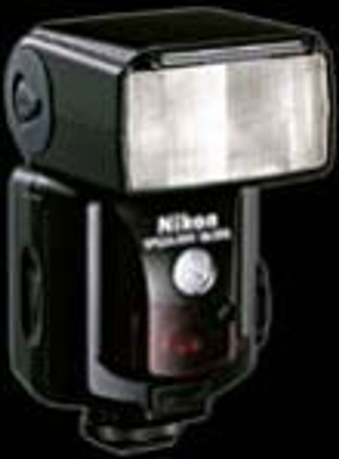Speedlight SB-28DX.
