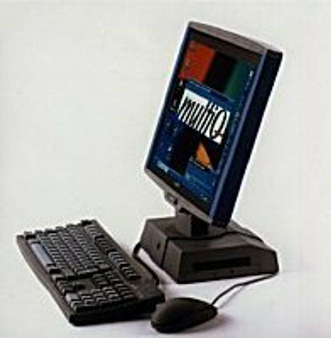 MultiQ FPC-1650, flatskjerm og PC i ett.