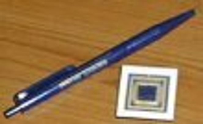 RAM-brikke fra Opticom.