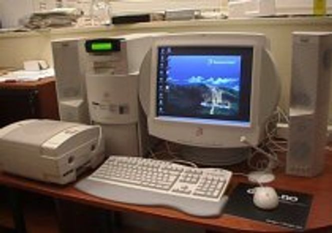 Packard Bell Platinum 2532. Foto: Harald Brombach