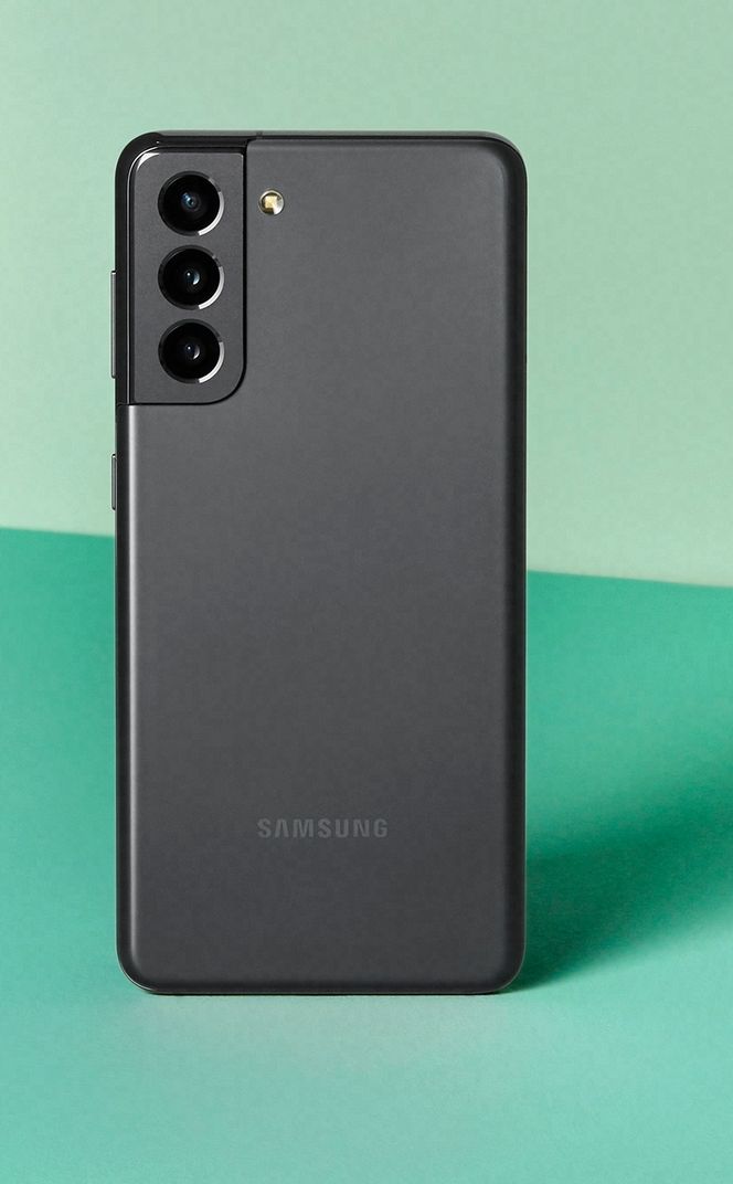 Billigst: S21 er den billigste modellen og sniker seg akkurat under femsifret beløp. Foto:   Samsung