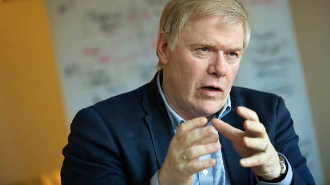 Mikkelsen innrømmer at det kan være krevende å forholde seg til så langsiktige løsninger, men at det gjelder å skynde seg langsomt. Det gjelder ikke minst spørsmålet om hvor et slikt permanent lager for atomavfall skal plasseres i Norge. Foto:  Sverre Chr. Jarild
