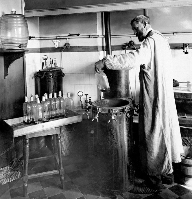 Louis Pasteur var en pioner innen medisin, og sto bak flere vaksiner. Foto: Wikimedia Commons/CC-lisens