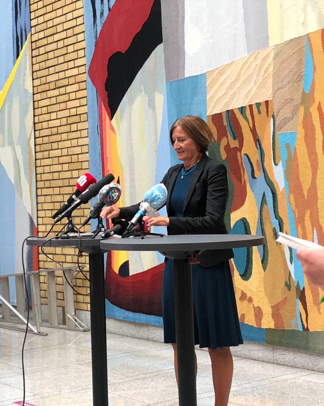 Stortingets direktør, Marianne Andreassen, da hun orienterte om IT-angrepet mot Stortinget i fjor. Foto: Heidi Sævold
