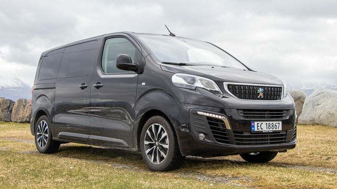 Peugeot e-Traveller. Foto: Marius Valle