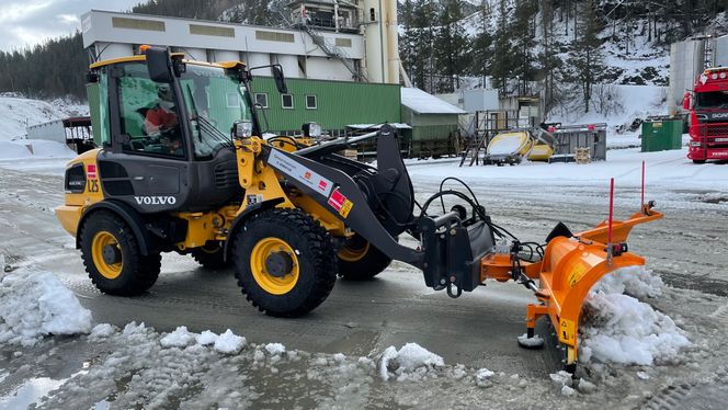 Veidekke er Statens vegvesens driftsentreprenør. Foto: Statens vegvesen
