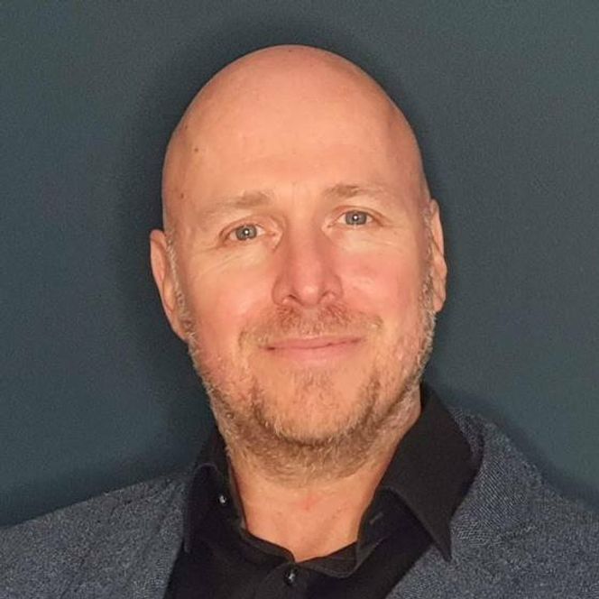 – Offentlig sektor har nå umiddelbar tilgang til banebrytende teknologi som IoT, maskinlæring og kunstig intelligens ved et tastetrykk, og det uten behov for å investere store summer i teknologiinfrastruktur, sier Wayne Soutter, som er ansvarlig for løsninger for offentlig sektor i AWS. Foto: Amazon Web Services