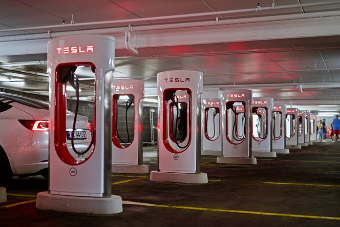 De 18 ladestolpene kan utvides til 40 på sikt. Foto:  Mathias Klingenberg 