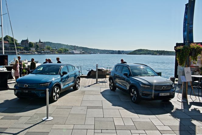 XC40 er syv centimeter høyere enn C40. Foto:  Mathias Klingenberg 
