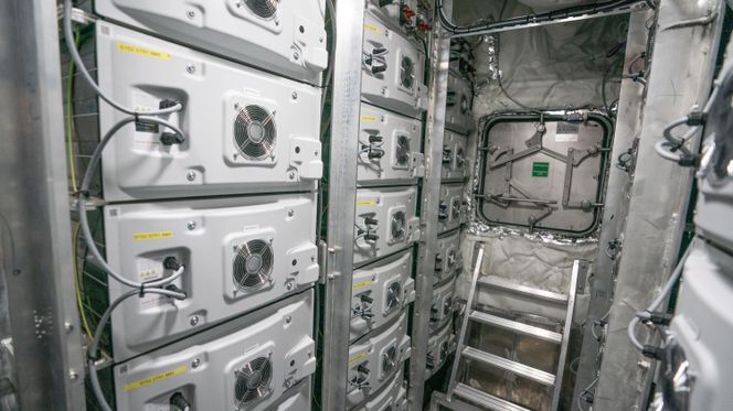 Batterirommet på styrbord side av MS Bard. Foto:  Eirik Helland Urke