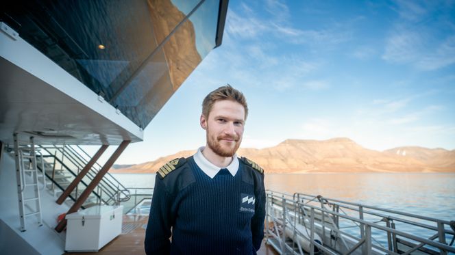 Kaptein Olav Martinsen på MS Bard. Foto:  Eirik Helland Urke