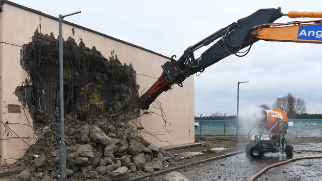 Rivingsarbeidet på RAF Lakenheath, for å gjøre klart til å bygge ny F-35-infrastruktur, startet i juni 2019. Foto:  Airman 1st Class Shanice William