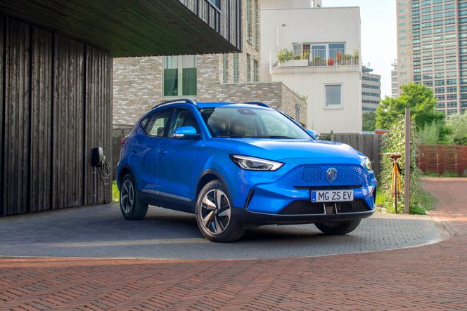 MG ZS har fått en ansiktsløftning og større batteri. Foto: SAIC MG