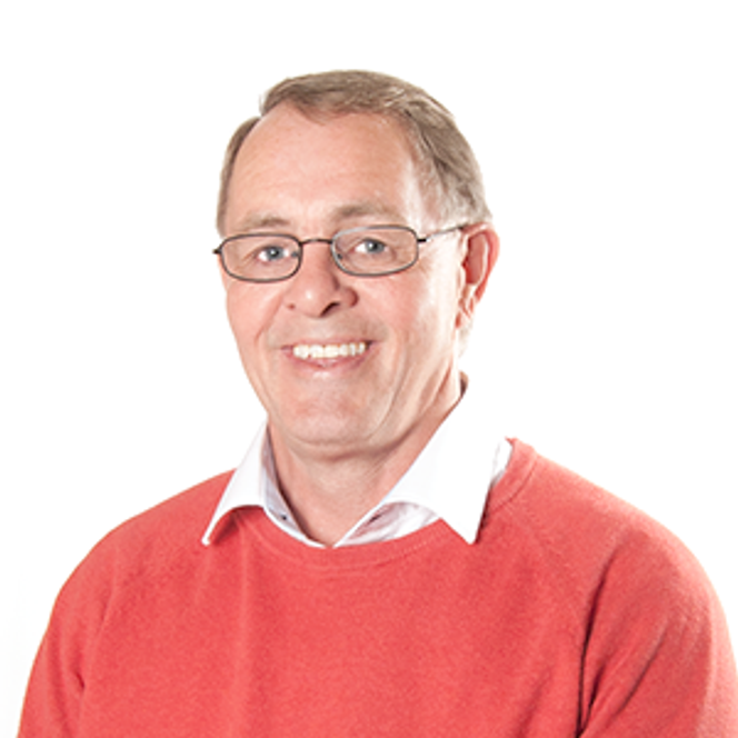 PROBLEMLØSNING: – På et tidspunkt ble vår servicemann og jeg nødt til å kjøpe inn verktøy og maskinere noen av delene for å tilpasse aktuatorer og ventiler on site, forteller Morten Steinset i J. S. Cock Foto:  J. S. Cock