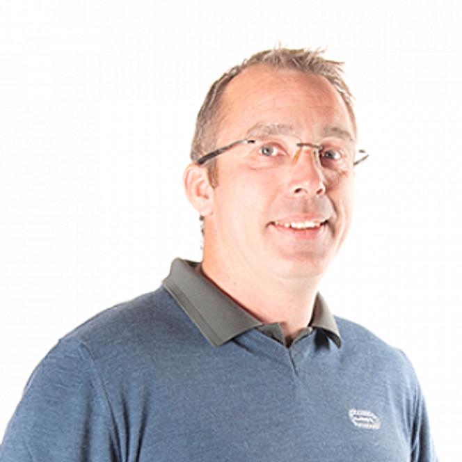 ALLSIDIG: – Power Coat «3 in 1» har svært mange bruksområder både for privatpersoner og industrien, forteller Knut‑Arne Rødningsby i J.S.Cock, som er salgssjef for Maling & Sprøyteutstyr. Foto:  J. S. Cock