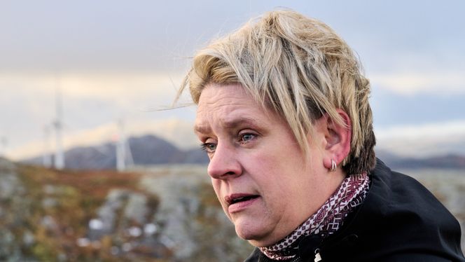 Olje- og energiminister Marte Mjøs Persen (Ap) besøkte i november vindkraftanleggene på Fosen. Foto: Ole Martin Wold / NTB