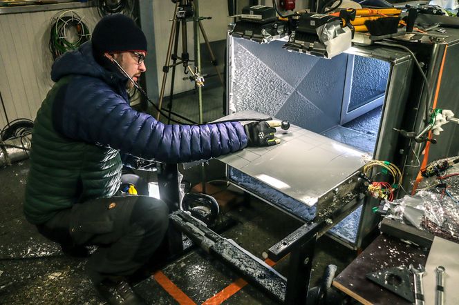 Forsker Richard Hann var en av flere som besøkte Technical Research Centre of Finland tidligere i høst. Funnene herfra kan få stor betydning. Foto: NTNU UAV Icing Lab/UBIQ Aerospace