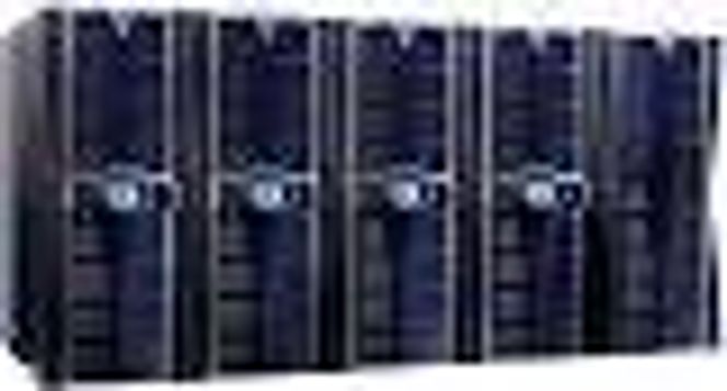 SGI Origin 3800-systemet til ERDC har 512 prosessorer. Foto: Engineer Research and Development Center (ERDC)