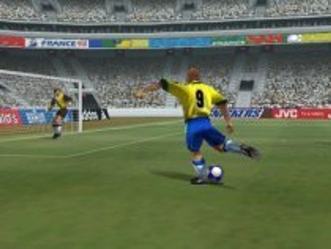 På banen i WC98. Skjermbilde: Digi.no