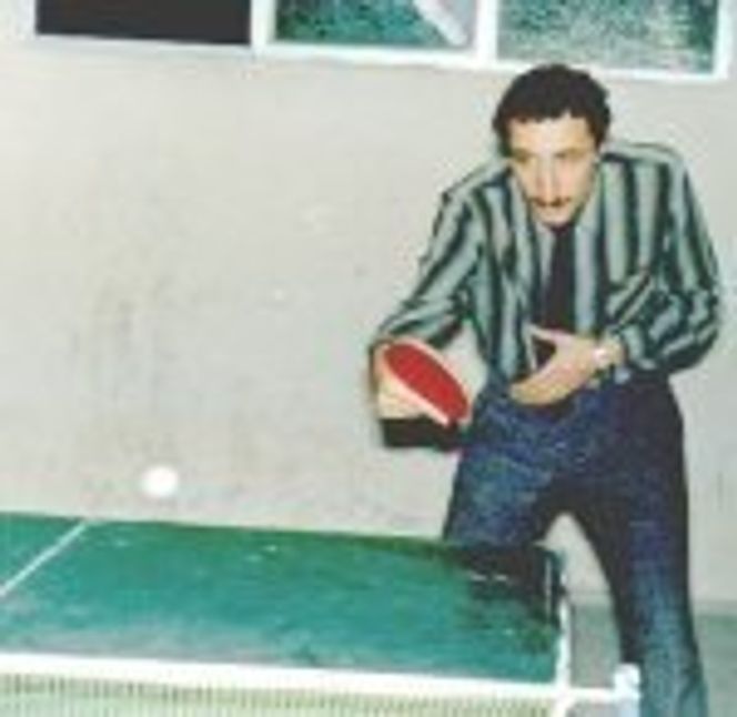 Tyrker på sjekker'n: Bordtennis.