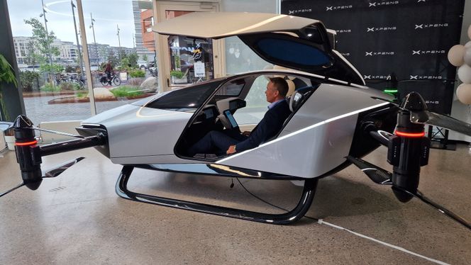 Voyager X2 har plass til to voksen og kan fly i 30 minutter Foto: Odd Richard Valmot