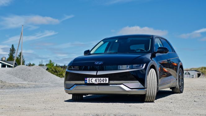 Hyundai Ioniq 5 er bygget på samme plattform som Kia EV6, og rammet av samme feil. Foto:  Mathias Klingenberg