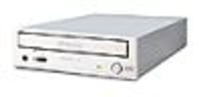 Kenwood 72X TruX CD-ROM-spiller. Foto: Kenwood Technologies