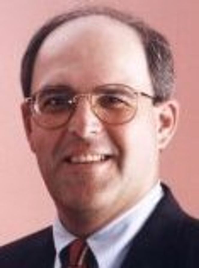 Michael D. Capellas.