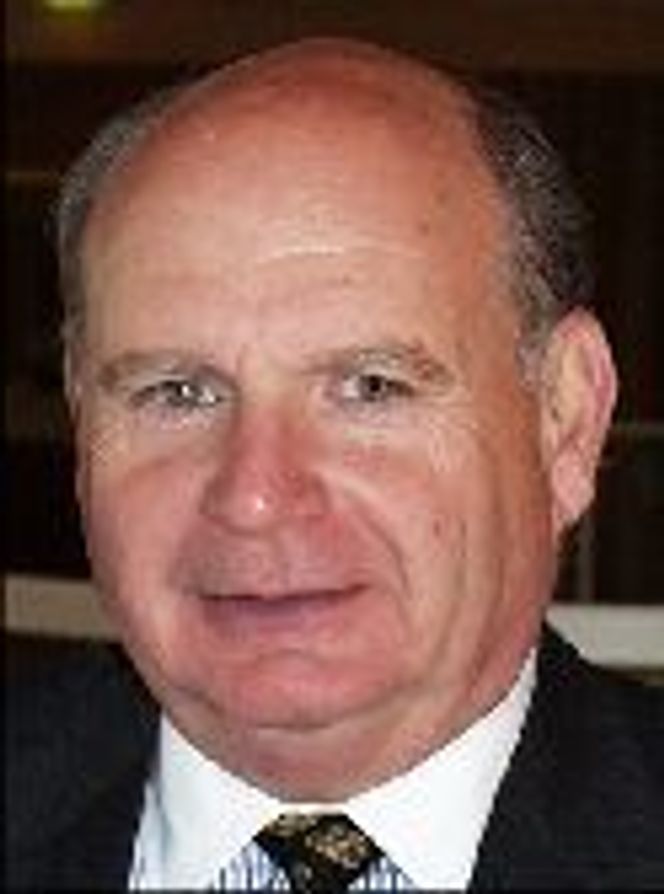 Raymond B. Wells, Director, Object Technology Services, IBM.