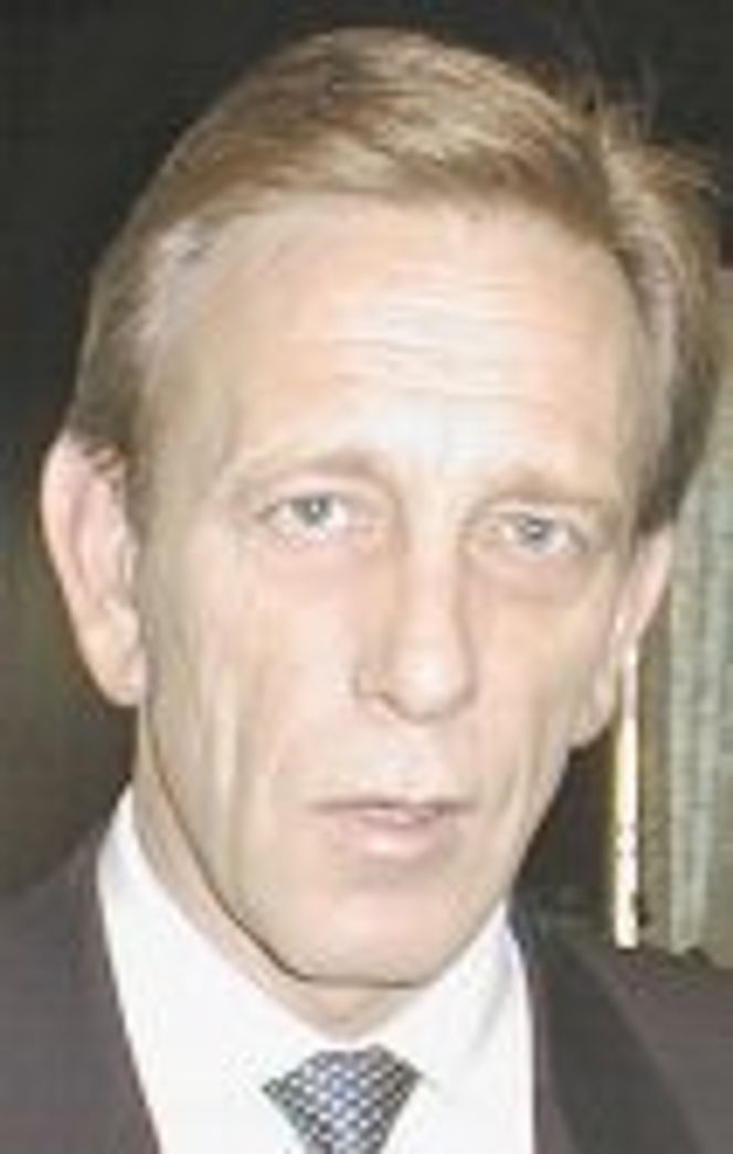 Tom Adolfsen.