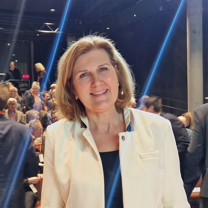 Vegdirektør Ingrid Dahl-Hovland må nedjustere ambisjonene dersom ikke rammene for ny Nasjonal Transportplan økes. Foto: Jarle Skoglund