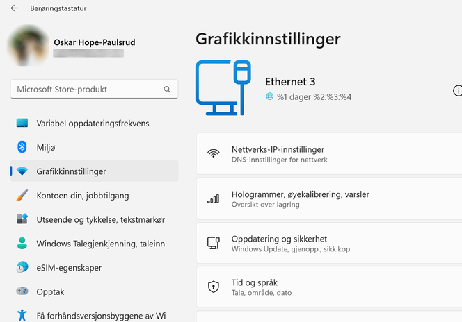 Innstillinger i Windows før oppdatering illustrerer hvor mye feiloversettelser Windows for Arm hadde da vi satte opp maskinen. Skjermbilde: Digi