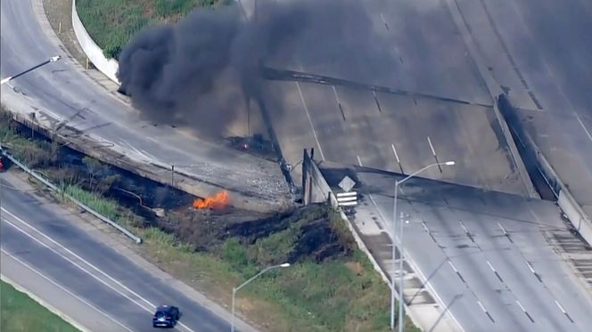 Brua på Interstate 95 raste sammen tidlig søndag Foto:  AP / NTB