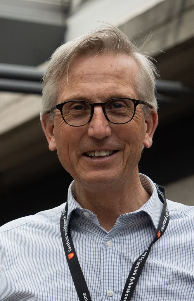 Trond Haugstad skal lede seksjon for drift og vedlikehold i Vestfold fylke. Foto: Rolf Marthinsen