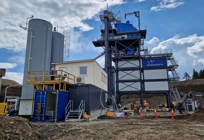 Den nye asfaltfabrikken leveres komplett fra tyske Benninghoven. Foto:  Jarle Skoglund