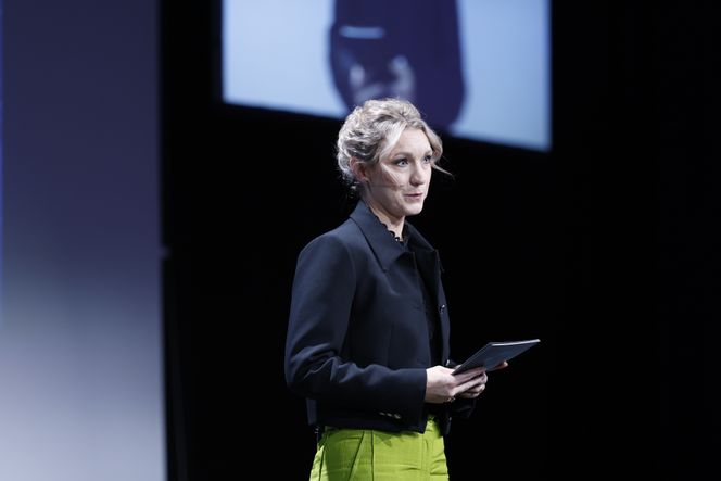 Karianne Tung er strålende fornøyd med at samarbeidet mot digital svindel har lyktes så godt med å blokkere svindelanrop på telefon. Foto: Arash A. Nejad
