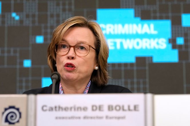Europol-sjef Catherine De Bolle fastslår at det er et kappløp mellom de som utnytter teknologi for å begå forbrytelser og de som bruker den for å bekjempe dem. Her fra en pressekonferanse i fjor. Foto: Virginia Mayo / AP / NTB
