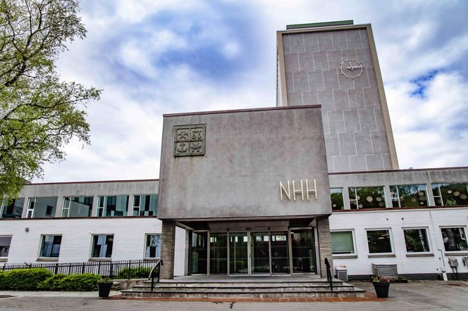 Søknadsfrist er 1. september, og første samling er 25. til 27. september ved NHH Campus Bergen. Det blir også digitale samlinger og samlinger i Asker. Foto:  NHH