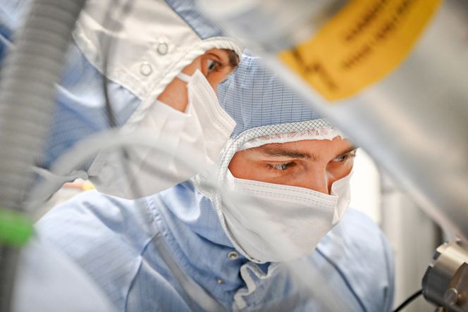 <div class="article-image-caption">Kvanteteknologien er på vei ut fra laboratoriene, her fra UiOs Minalab (mikro- og nanolaboratorium).</div>
<div class="article-image-photographer">Foto: Hilde Lynnebakken/UiO</div> Foto:  Hilde Lynnebakken/UiO