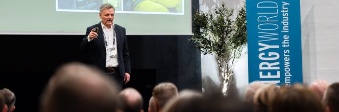 Sørseth på Energyworld 2026 i Stavanger.  Foto:  Vivicta