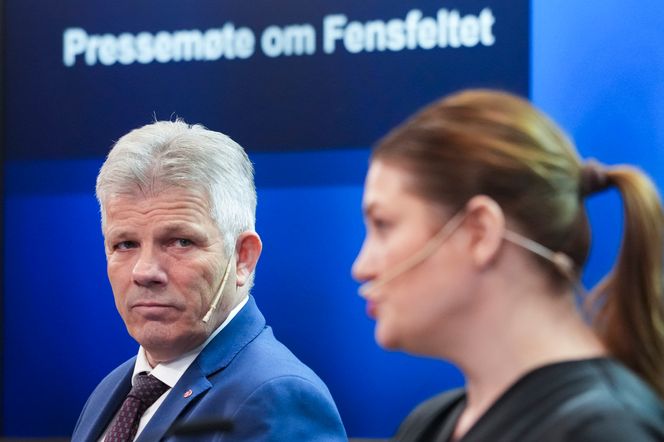 Næringsminister Cecilie Myrseth (Ap) og kommunal- og distriktsminister Bjørnar Skjæran (Ap) holder pressemøte om Fensfeltet. Foto:  Ole Berg-Rusten / NTB