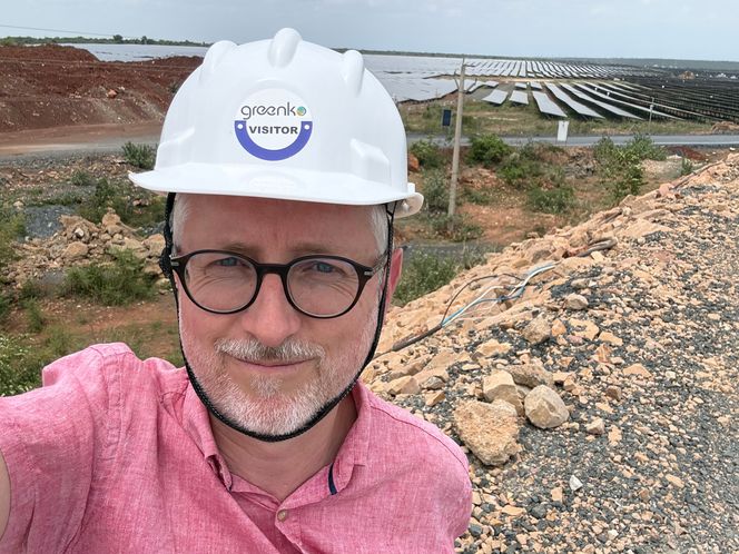 Bård Vegar Solhjell har vært flere ganger i India, også som statsråd. Denne gangen ble han slått av hvor dedikert India er når det gjelder å bli uavhengig av Kina. <span>Foto: Privat</span>