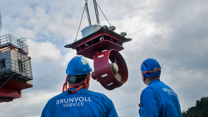 Brunvoll utvikler og produserer blant annet side- og framdriftsthrustere til fartøy som stiller høye krav til manøvreringsevne, driftssikkerhet og presisjon.