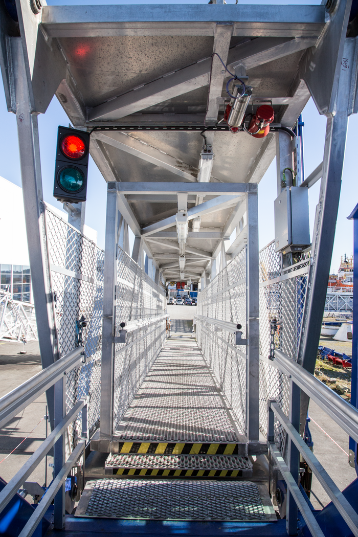 Gangbroene i Nordsjøen sørger for en sikker passasje for tusenvis av personer frem og tilbake årlig.