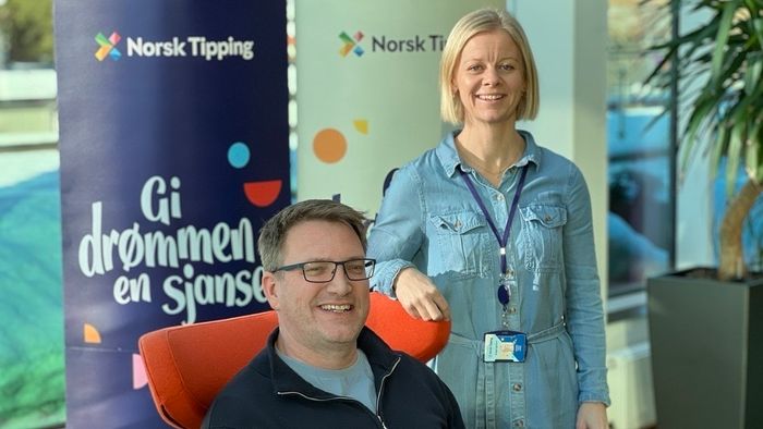  BI-utviklere Audun Kaul Jenssen og Linda Vold. Foto: Norsk Tipping 