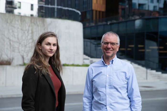 Ida og Svein Ole er blant ingeniørene som ser helhetlig på hvordan byene våre rustes for fremtidens vær.