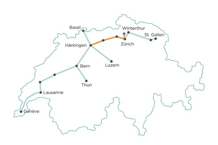 Slik er den planlagte traseen for transporttunnelen. Sveitserne har håp om første spadetak i 2026.  <i>Foto:  CST</i>
